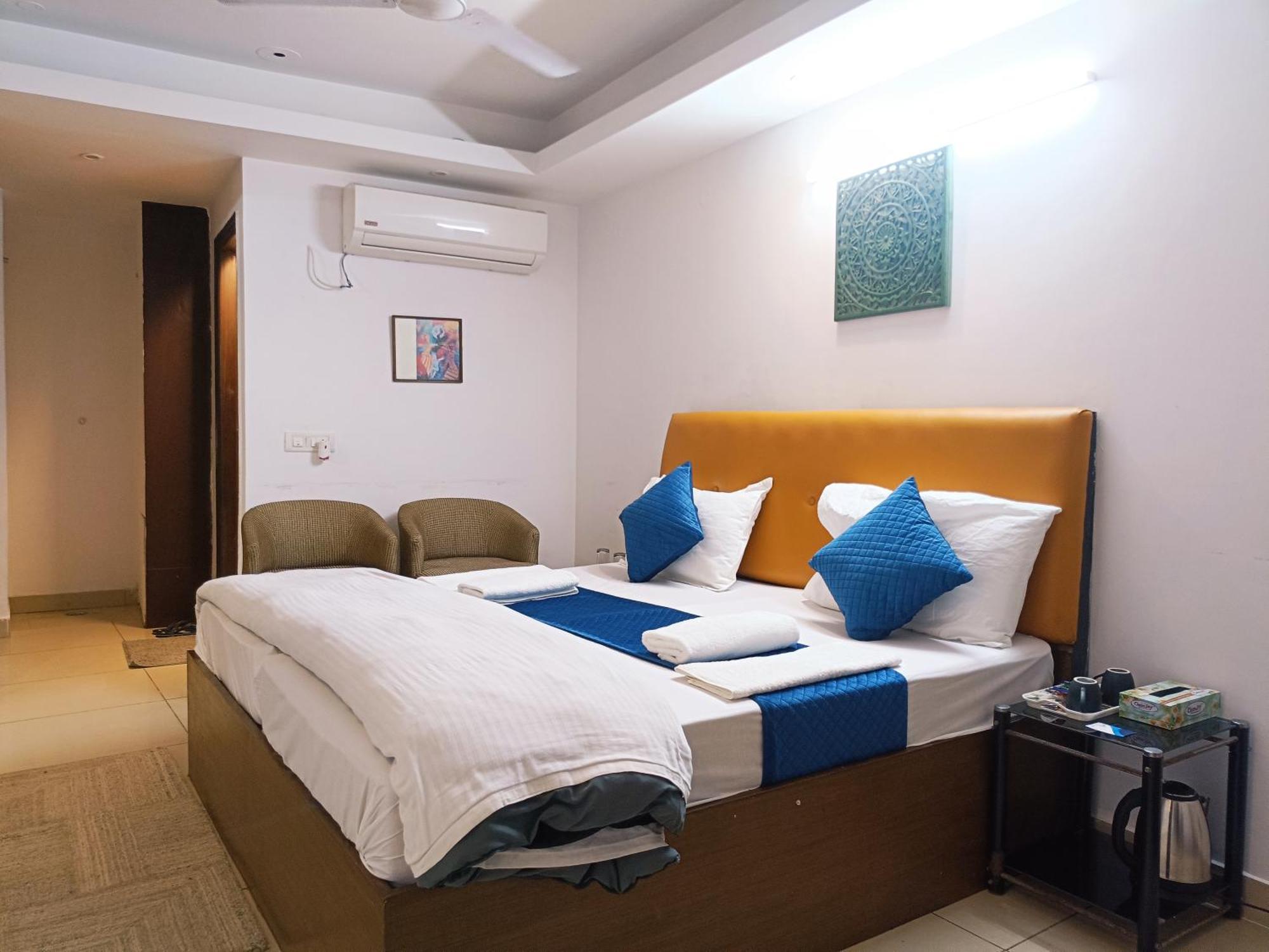Hotel Blueberry New Delhi Eksteriør billede